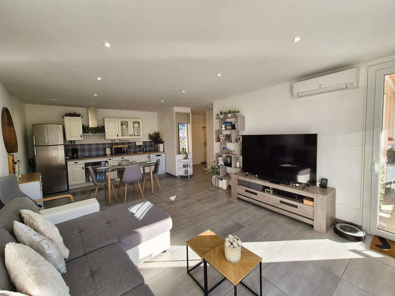 Foto 6 von 16: Ferienwohnung für 4 Personen mit Balkon