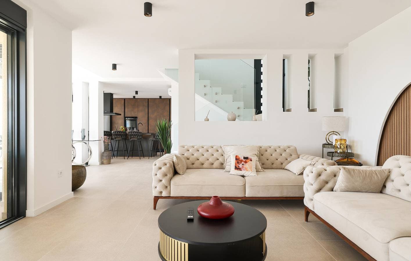 Foto 13 von 64: Modernes Apartment mit Pool, WLAN und Parkplatz in der Nähe von Novigradsko – Mehr