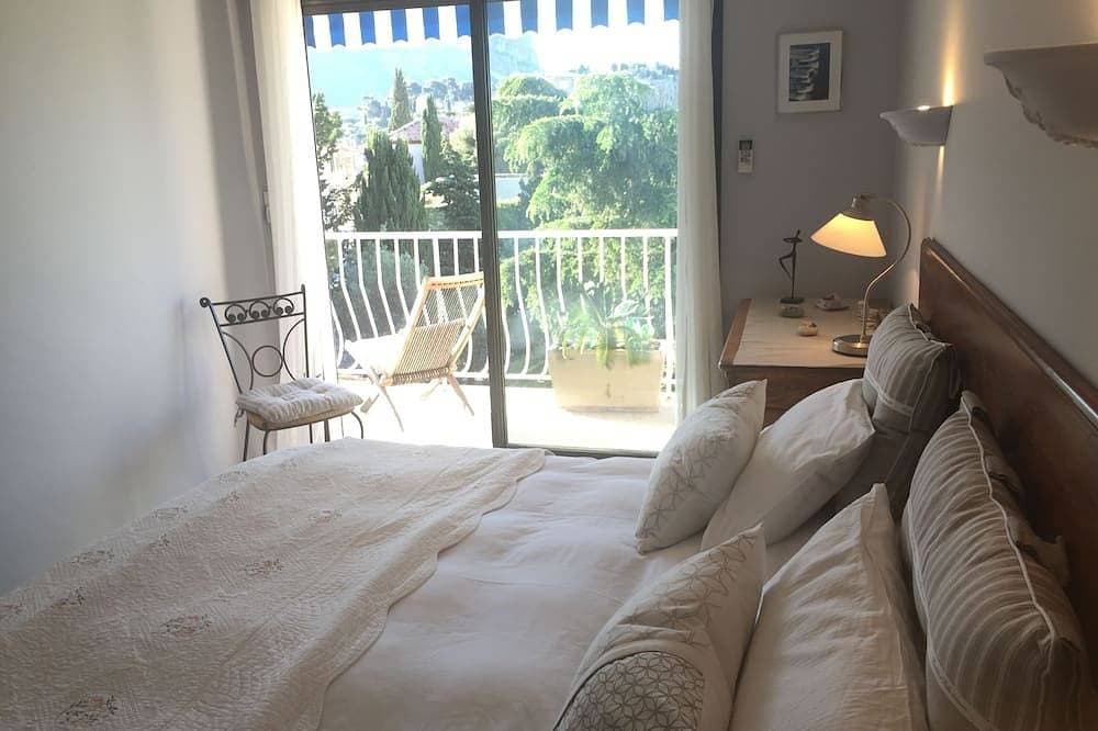 Foto 3 von 30: Ein geräumiges, ruhiges, zentral gelegenes Apartment nahe der Strände