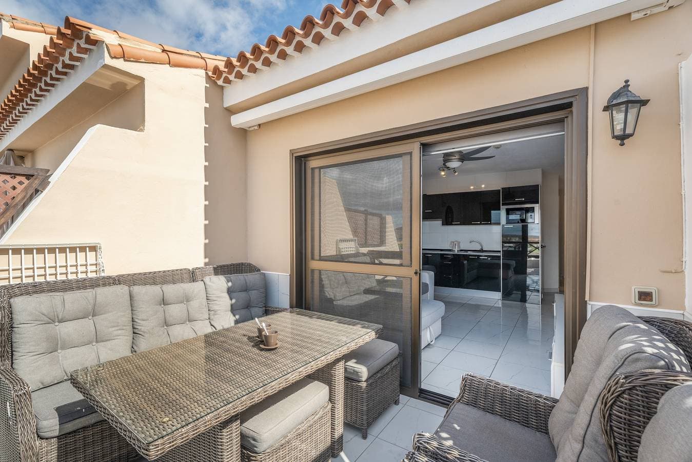 Foto 2 von 30: Ferienhaus 'Cathamarcella' mit Meerblick, Gemeinschaftspool und WLAN