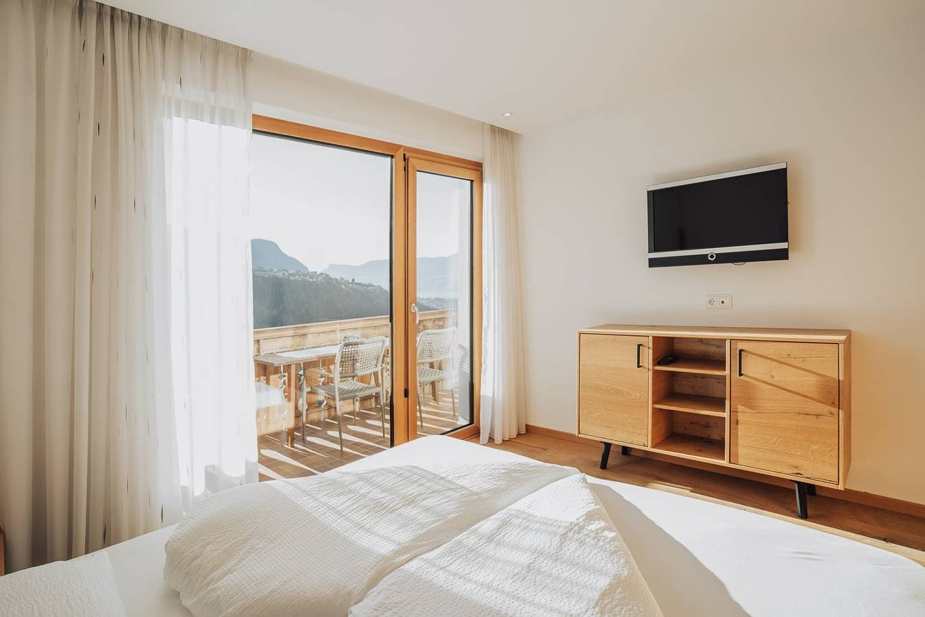 Foto 4 von 39: Ferienwohnung Oberegghof Hirzer mit Bergblick, Pool und WLAN