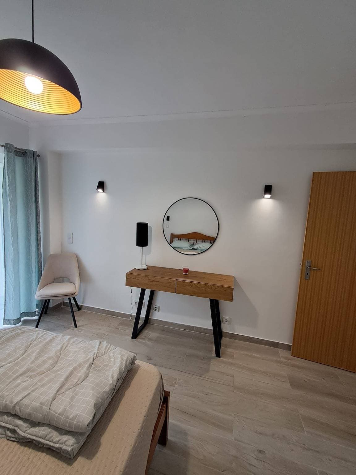 Foto 10 von 12: Gemütliche Flughafenwohnung