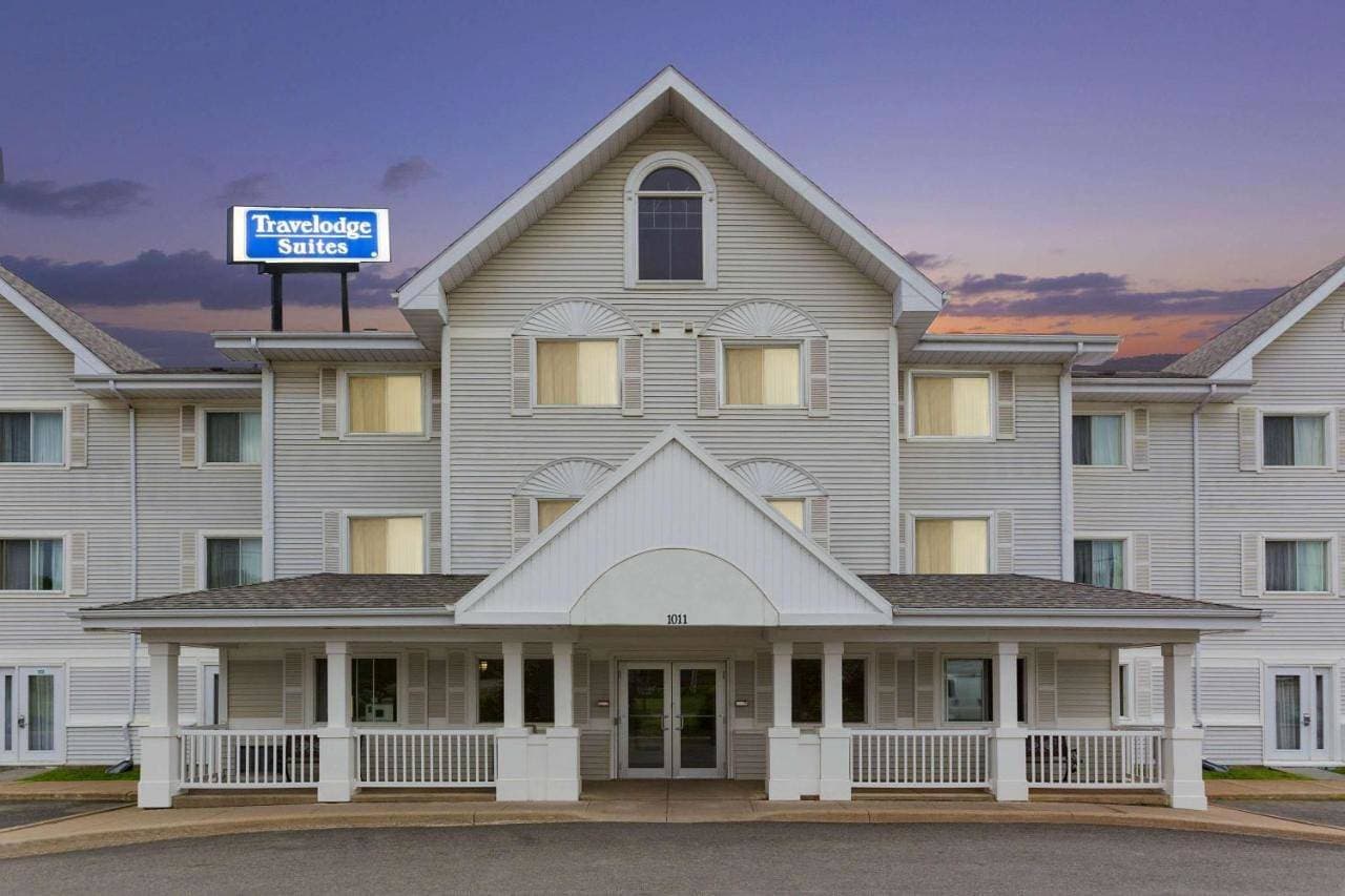 Travelodge Suites by Wyndham Saint John 1