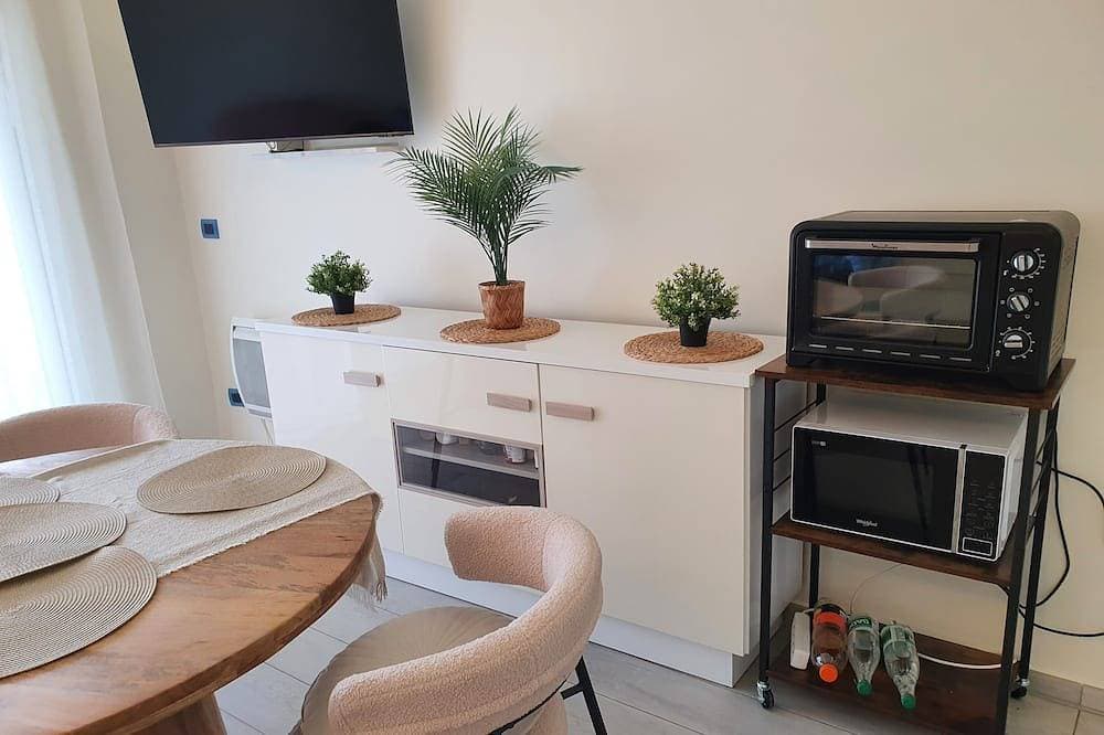 Foto 9 von 13: Face mer Tout Confort Avec Clim , Wifi , Internet. Situation Exceptionnelle