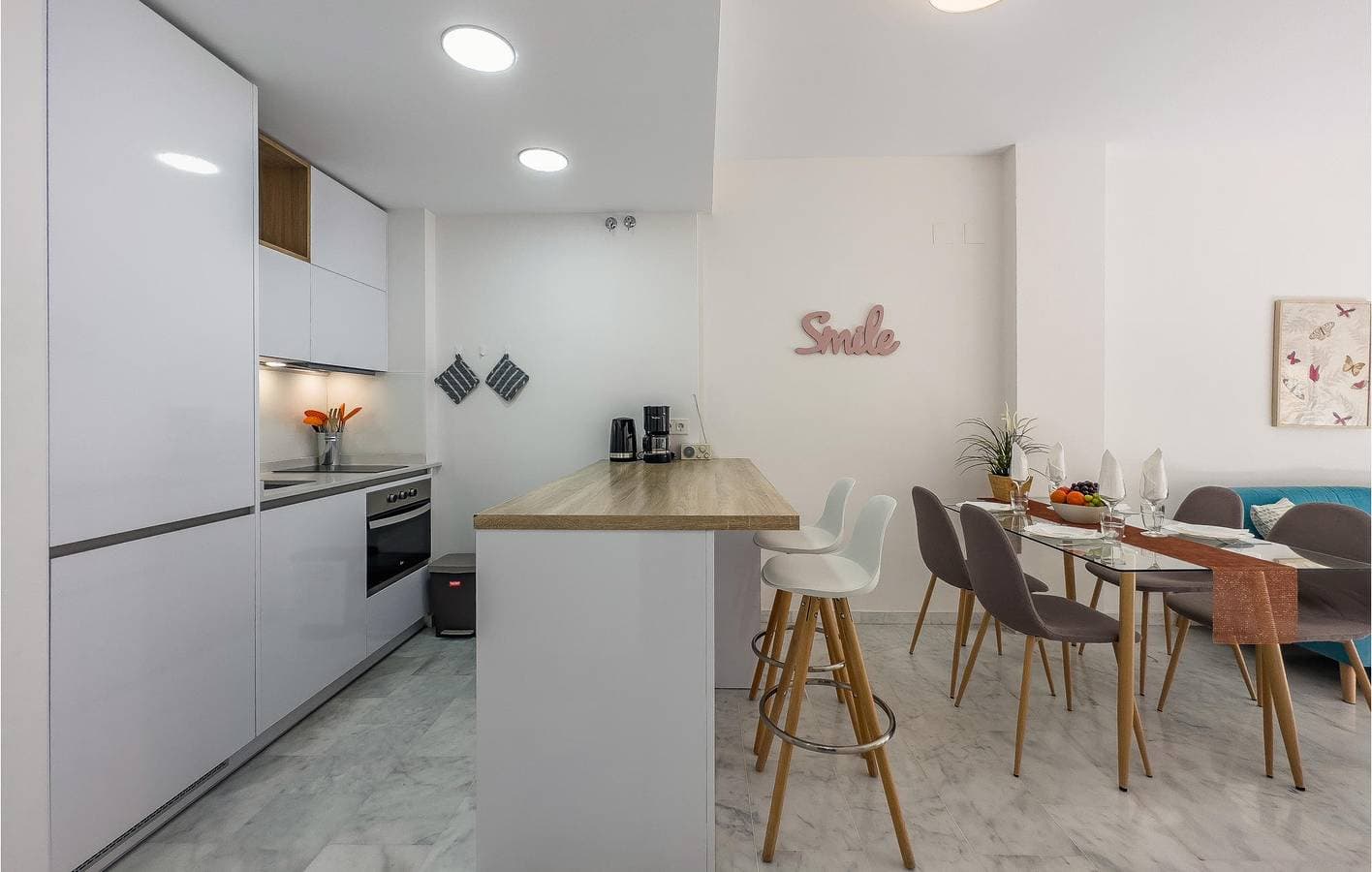 Foto 7 von 26: Rückzugsort am Strand: 70qm Wohnung mit Pool und Parkplatz