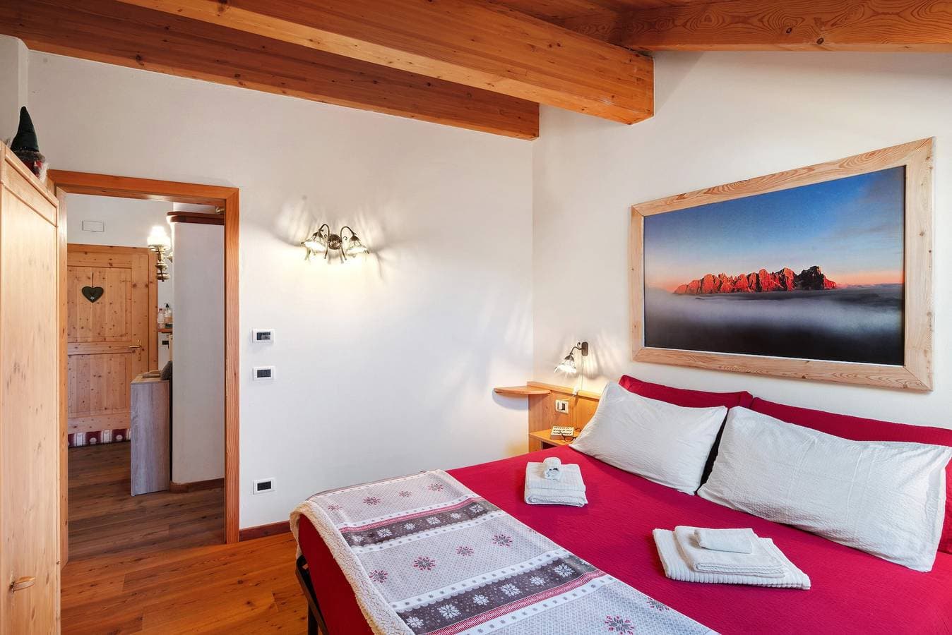 Foto 6 von 28: Ferienwohnung 'La Rocca' mit Bergblick und WLAN