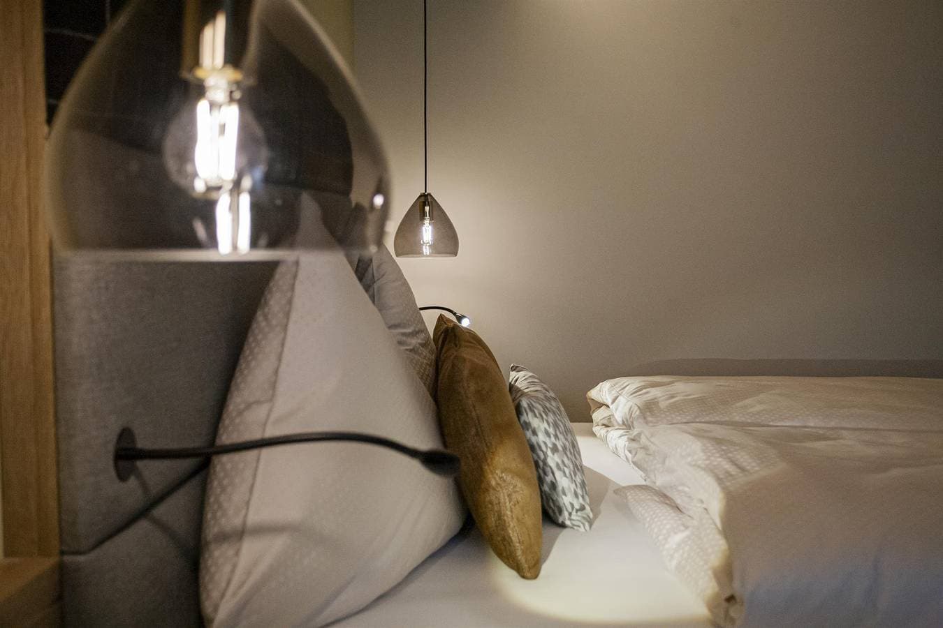 Foto 3 von 54: Komfort-Doppelzimmer mit Schlafcouch ab 14 Nächte