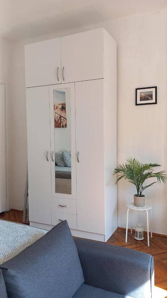 Foto 9 von 38: One-Bedroom Apartment