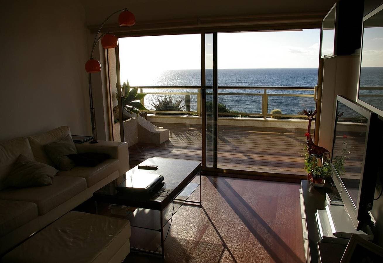 Foto 12 von 45: Apartment „Fabulous Canteras First Beachfront“ mit Meerblick, WLAN und Terrasse