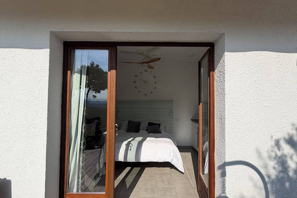 Foto 11 von 30: Luxuriöses, abgeschlossenes, klimatisiertes Studio mit privater Terrasse und Nutzung des Pools