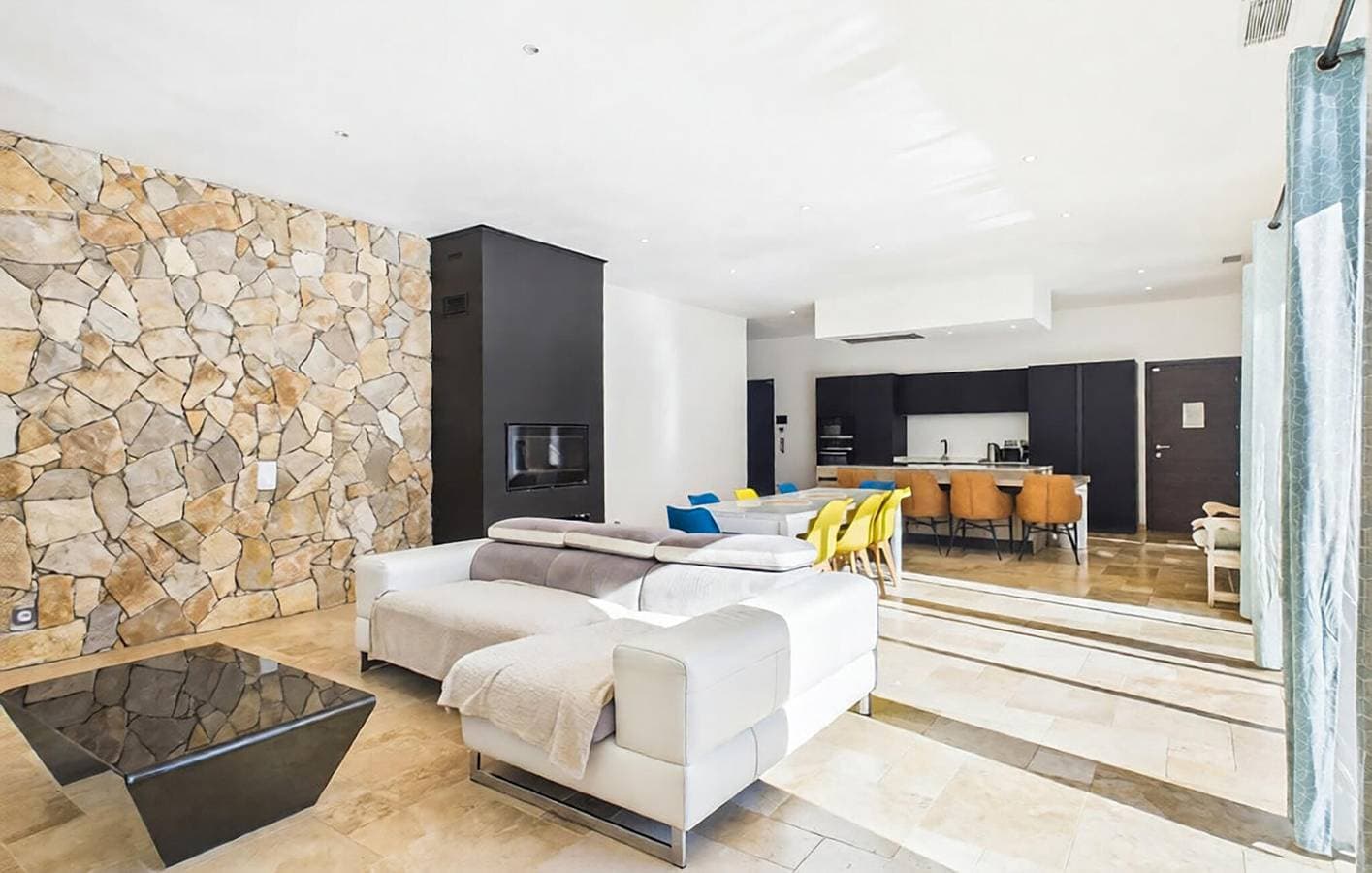 Foto 12 von 25: Luxuswohnung mit Pool, WLAN und Parkplatz – Montauroux