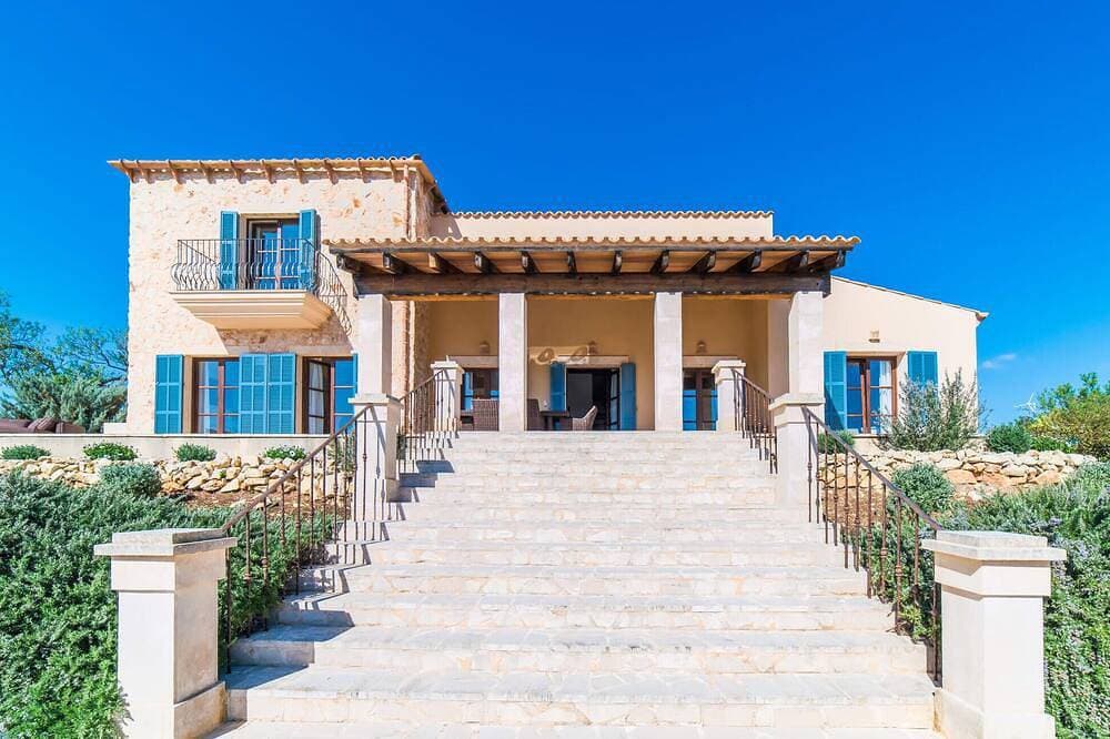 Foto 4 von 30: Schönes Haus in Porreres mit privatem Swimmingpool, der drinnen oder draußen.
