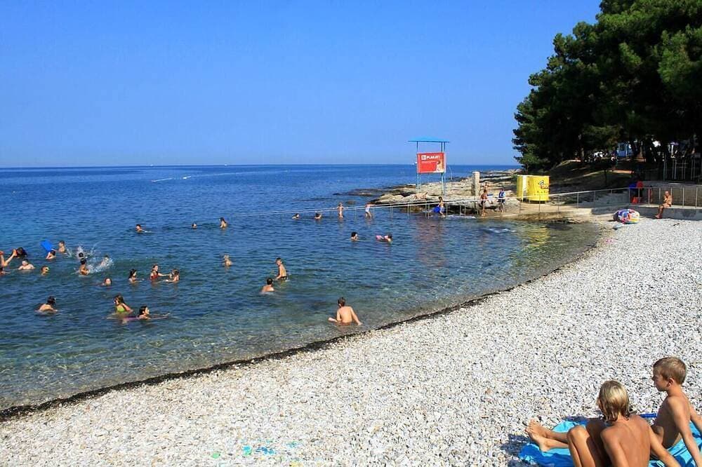Foto 12 von 19: 2-Zimmer-Ferienwohnung mit Pool Basanija, Umag