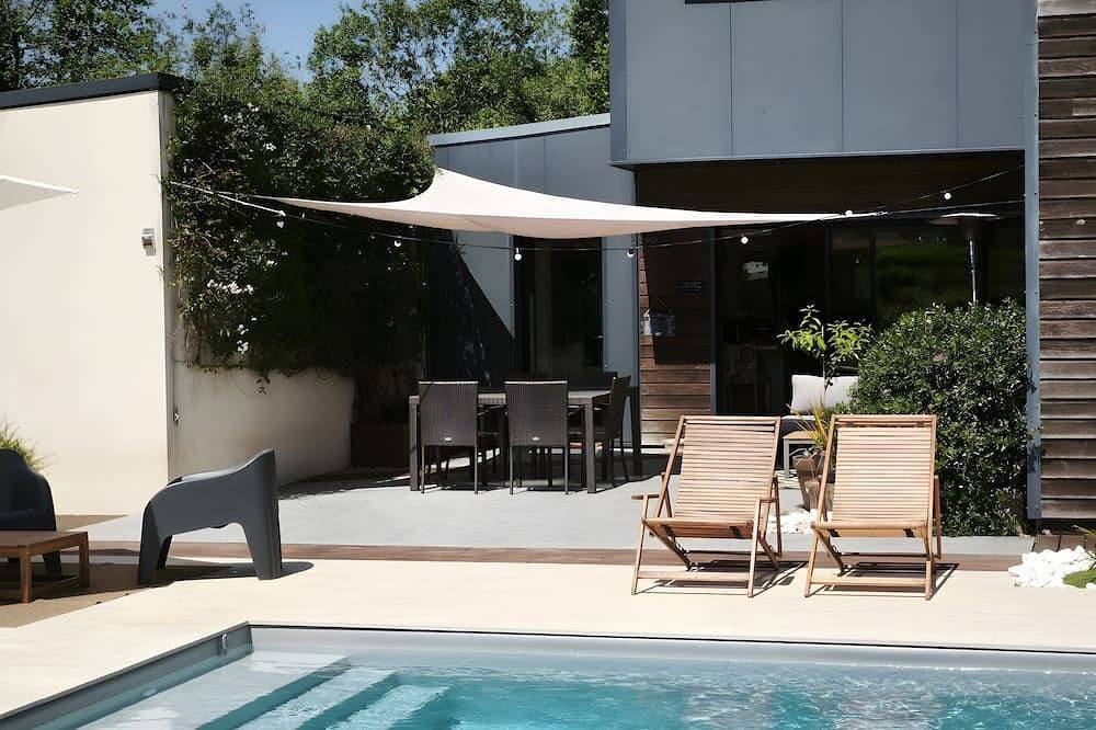 Foto 6 von 30: Gästezimmer „L'Abri des Flots“ mit Pool, gemeinsamer Terrasse und WLAN