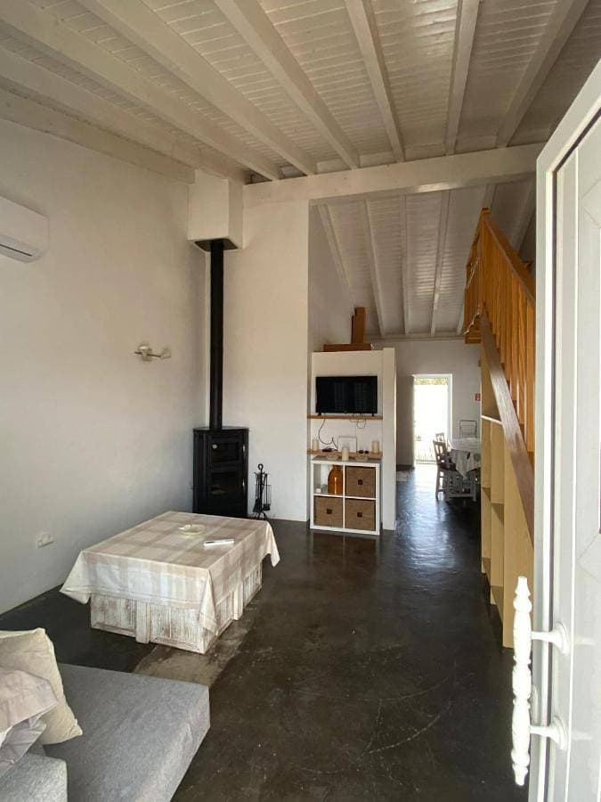 Foto 2 von 43: Three-Bedroom House
