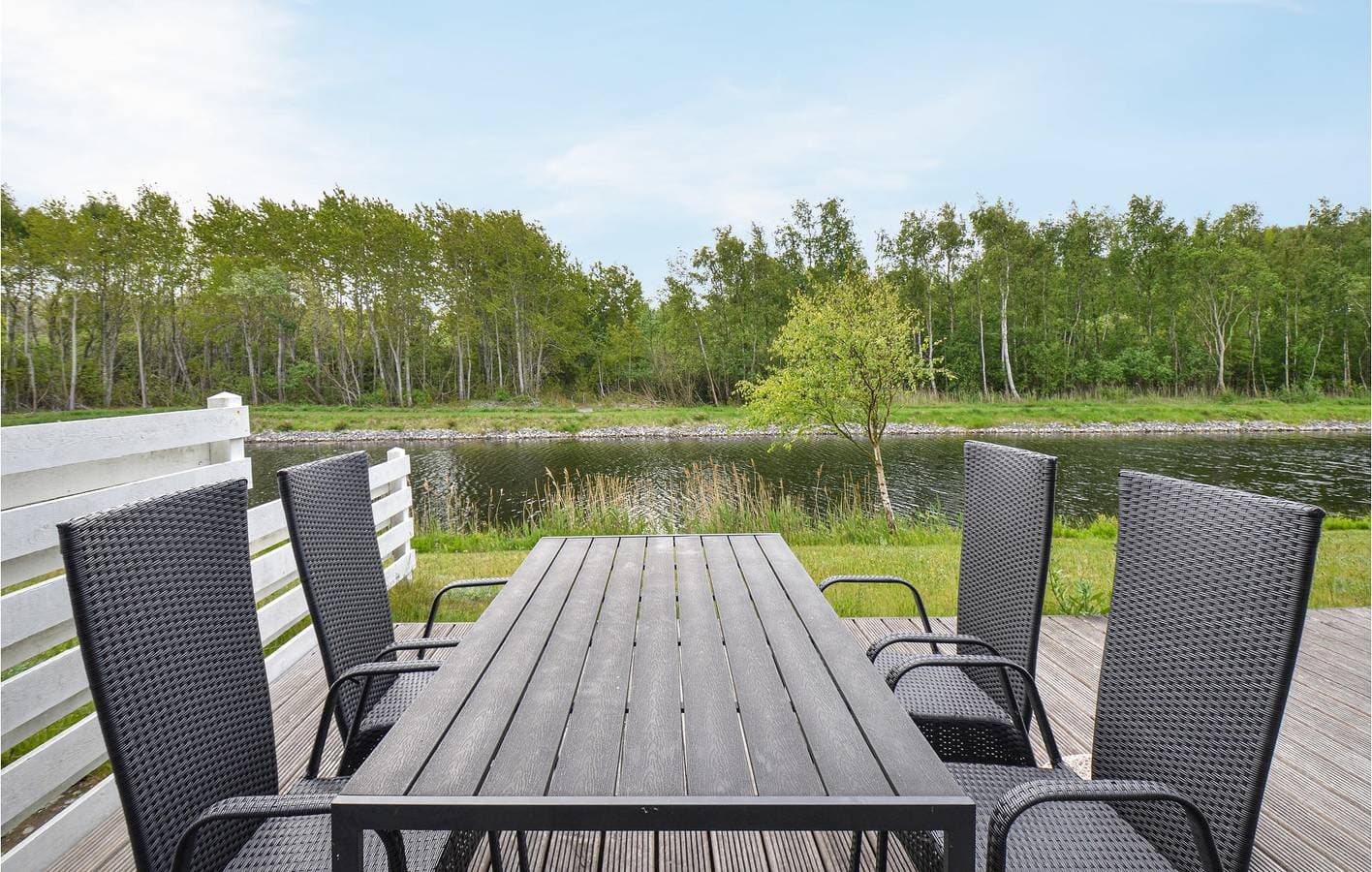 Foto 8 von 35: Ferienhaus für 4 Personen mit Terrasse