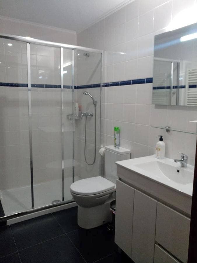 Foto 4 von 23: Three-Bedroom House