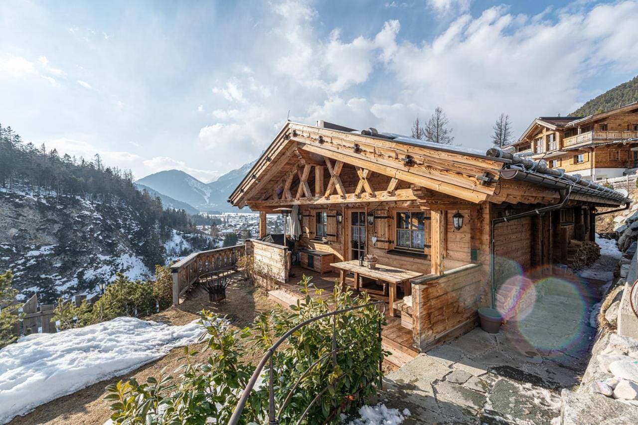 Alpe Chalets Goldener Hirsch 1