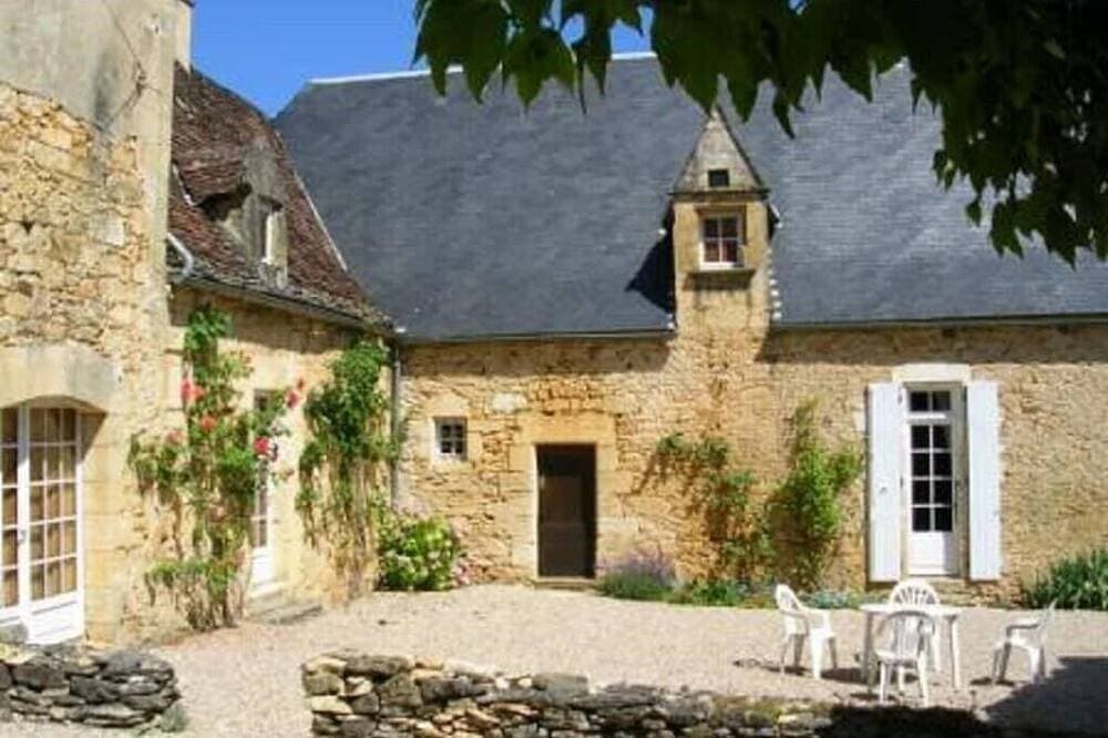 Foto 12 von 30: Maison de Campagne du Xvème
