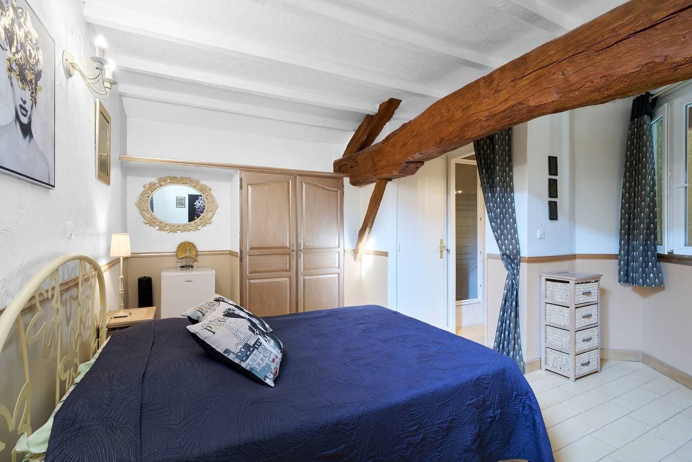 Foto 9 von 32: Périgord Elegant – Gästezimmer 'Le Pré Fleuri' mit Pool im Herzen des Ribéracois