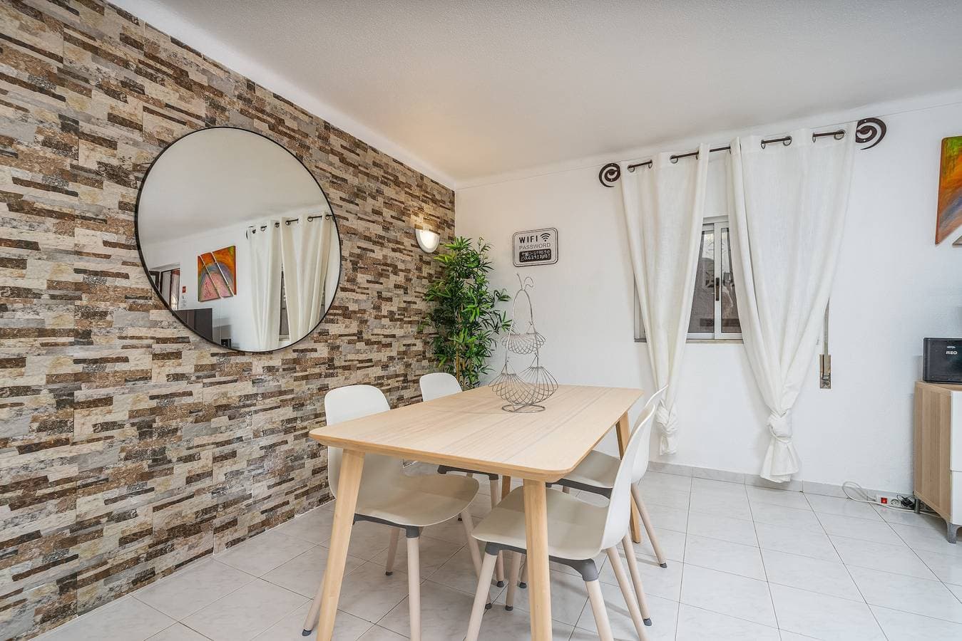 Foto 3 von 28: Apartment 'Isabel' mit Garten an den Klippen, nur 150 m vom Strand entfernt
