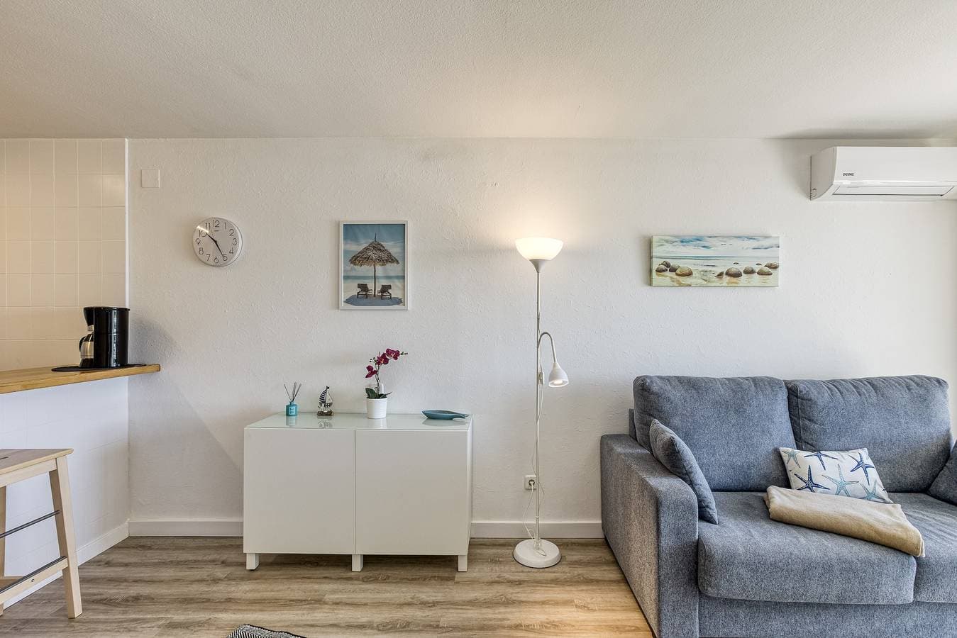 Foto 4 von 27: Apartment 'Salins 3' mit Meerblick, WLAN und Klimaanlage