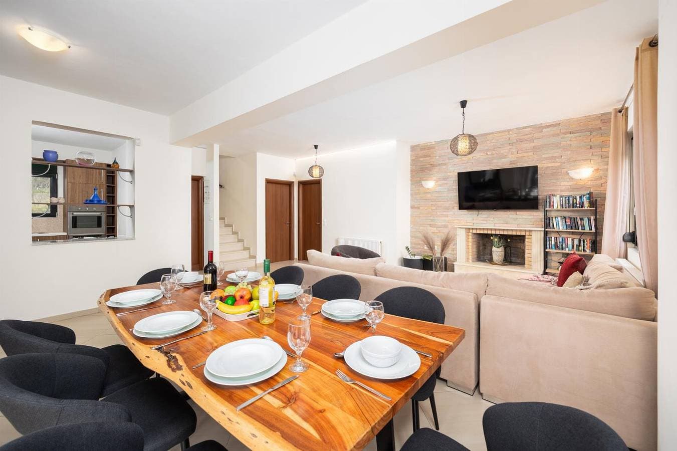 Foto 9 von 31: Villa für 7 Personen mit Balkon