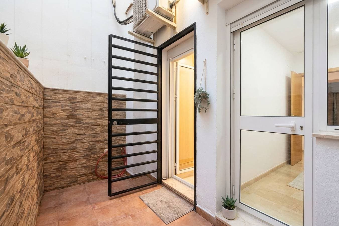 Foto 8 von 11: Ferienwohnung für 3 Personen mit Terrasse