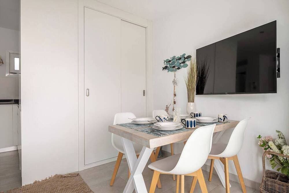 Foto 13 von 30: Wohnung \"Formentor\" Mit Meer- Und Poolblick In Canyamel
