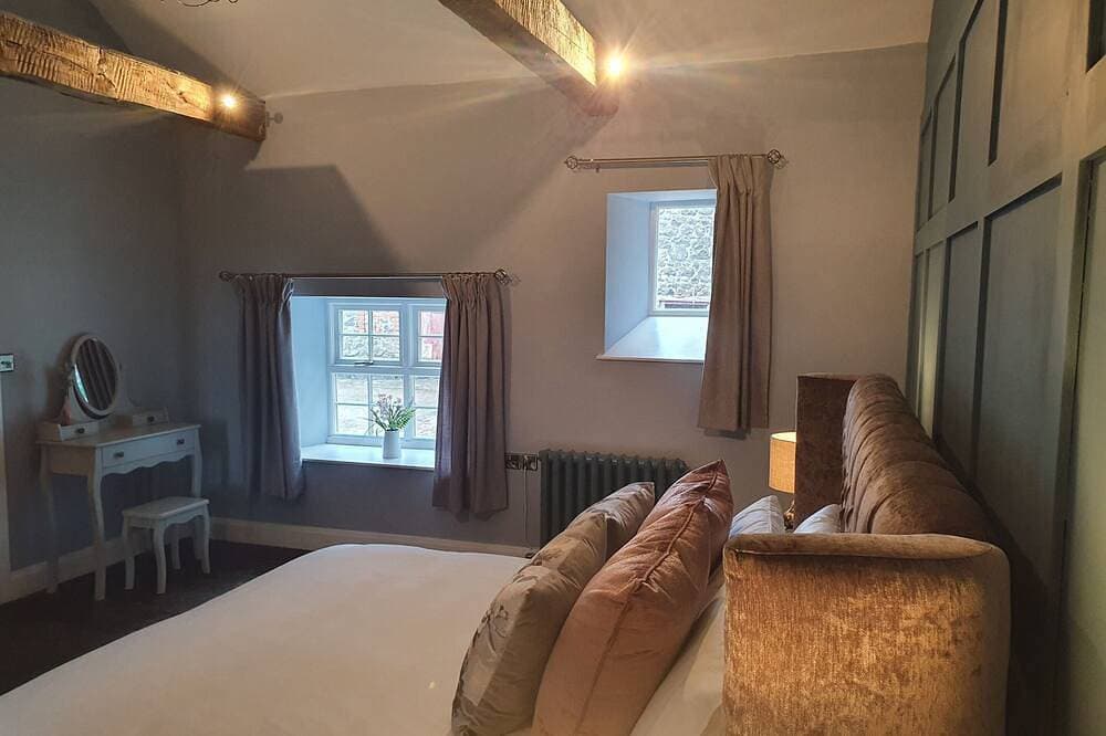 Foto 5 von 30: Cottage-Traditionell-Eigenes Badezimmer-Blick auf die Landschaft