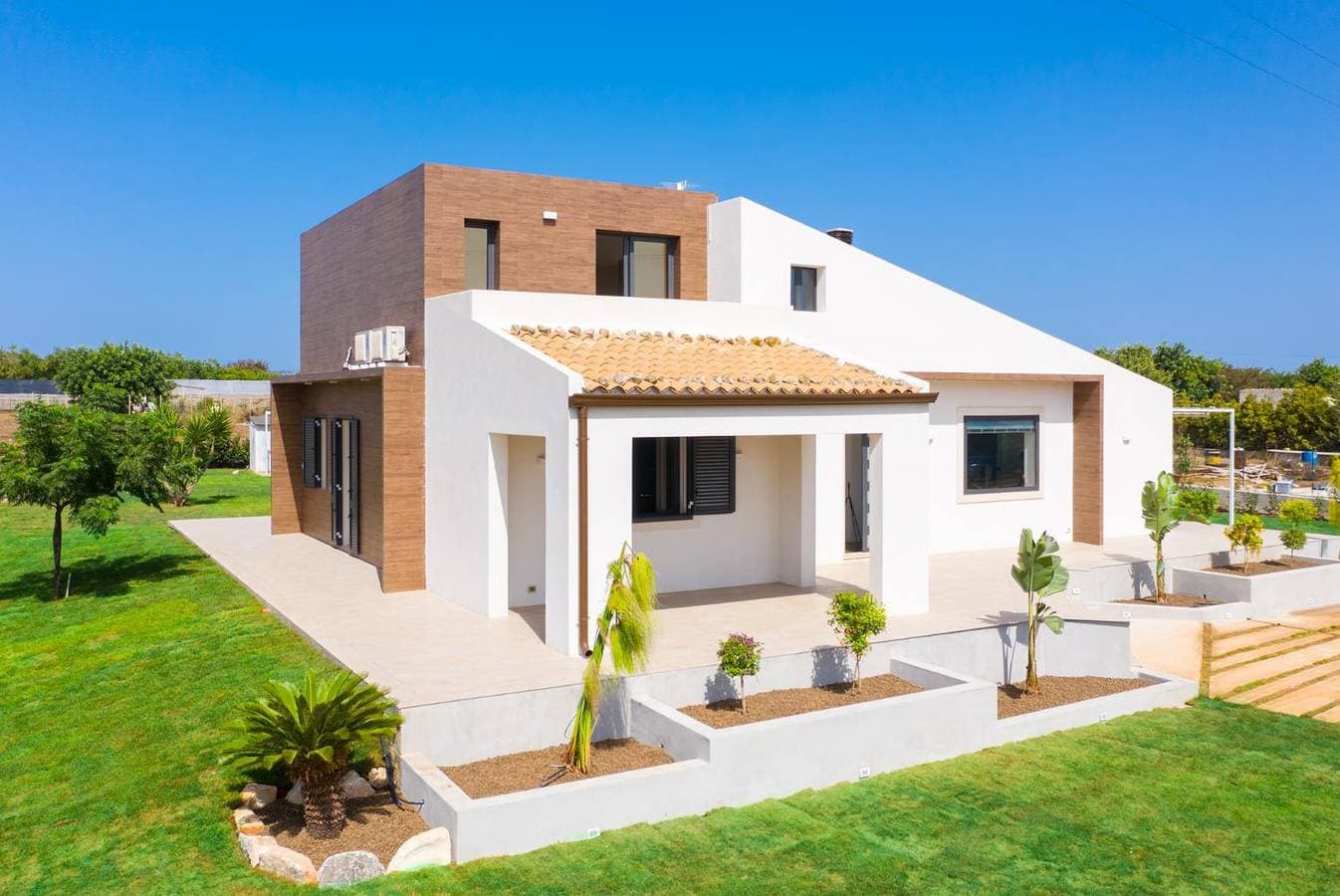Foto 5 von 43: Villa für 8 Personen mit Garten