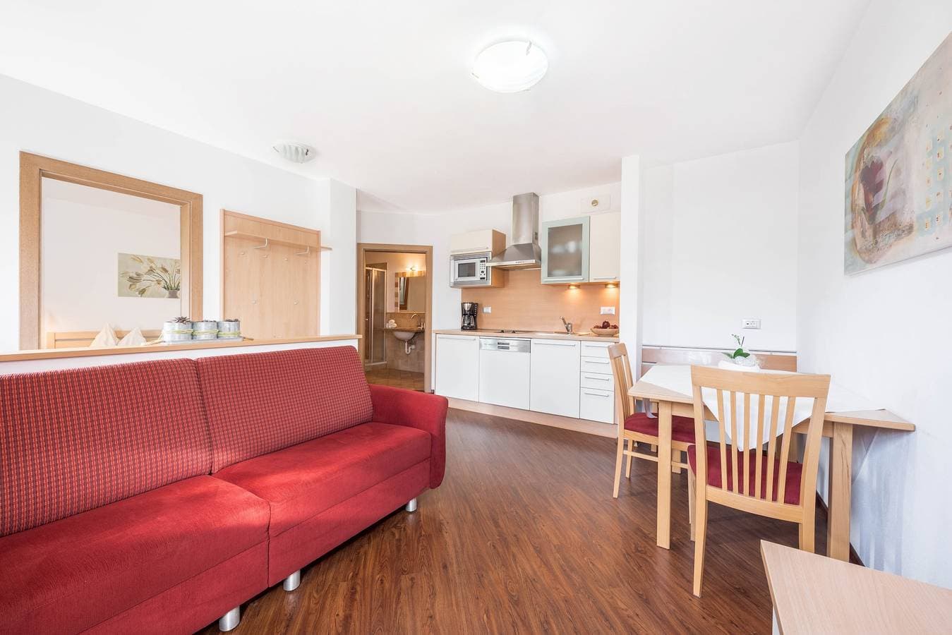 Foto 2 von 17: Gemütliche Ferienwohnung "Tischlerhof - Typ C" mit WLAN und Blick auf die Berge