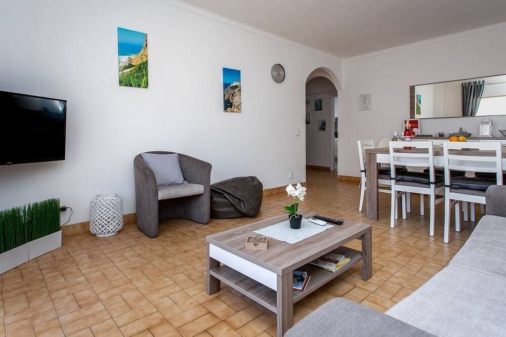Foto 11 von 30: 2Bd Apartment in Alagoa Beach by LovelyStay