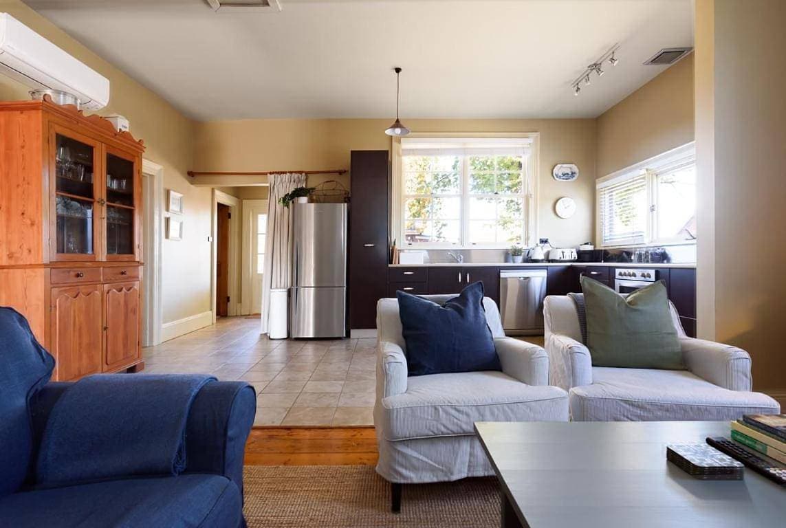 Foto 6 von 34: Three-Bedroom House