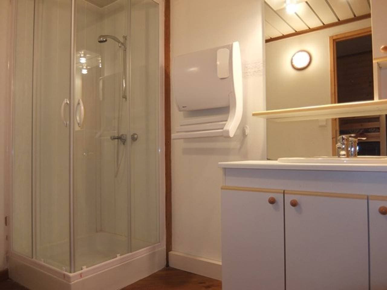 Foto 7 von 12: Apartment für 6 Pers, Parkplatz, Haustiere erlaubt