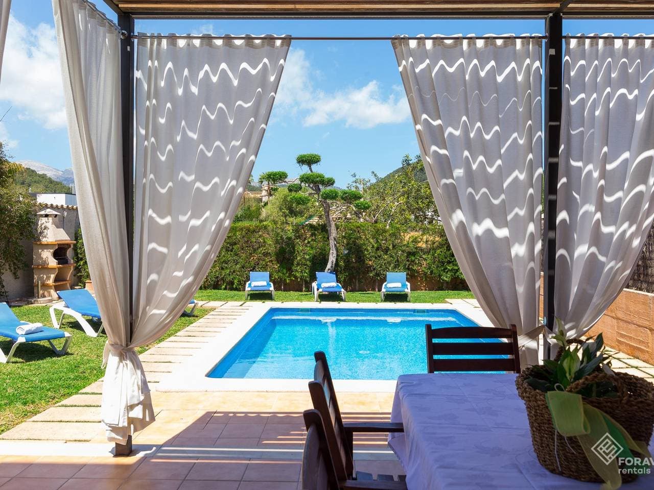 Foto 6 von 43: Vaumera F - Schöne Villa mit privatem Pool