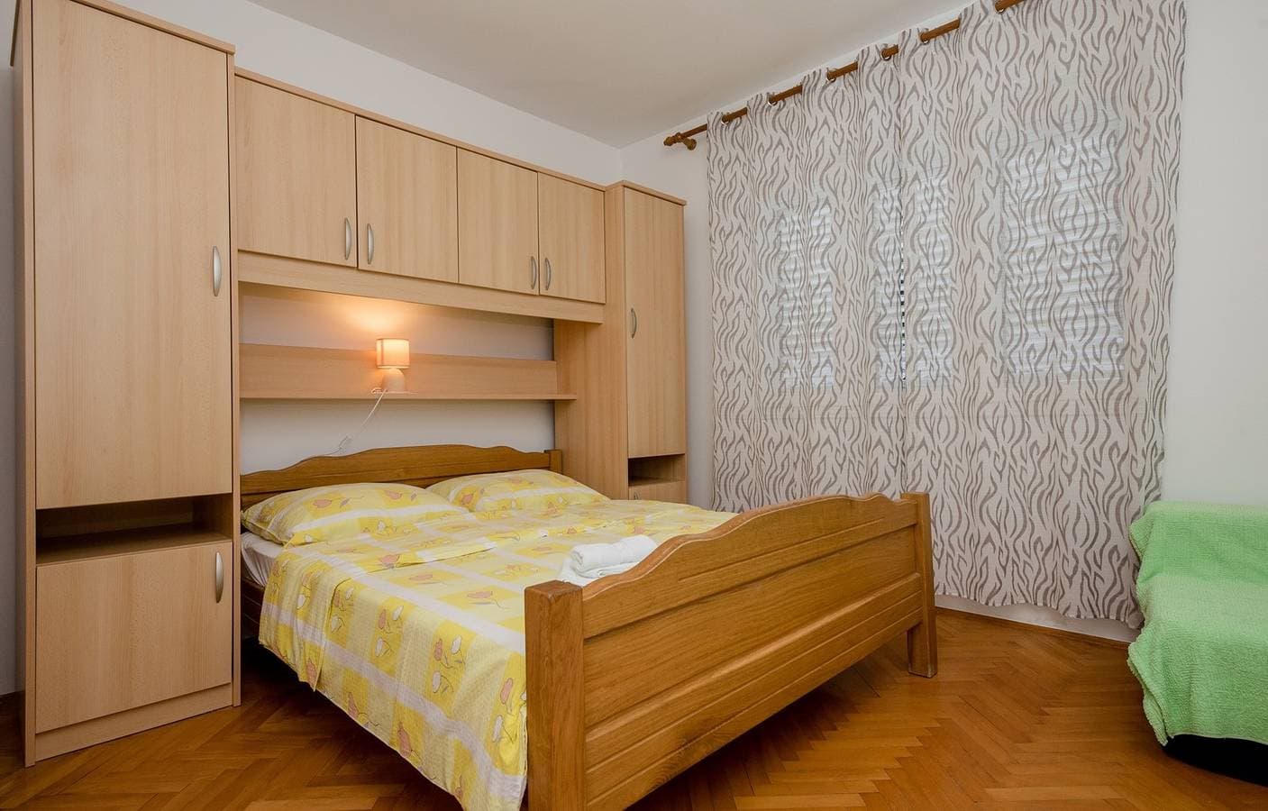 Foto 3 von 15: Dreibettzimmer Marijana Kampor S5 auf der Insel Rab