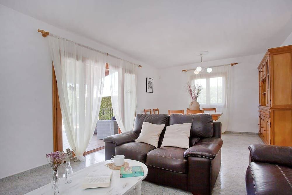 Foto 11 von 28: Haus 300 Meter vom Strand entfernt, mit privatem Pool und WiFi.
