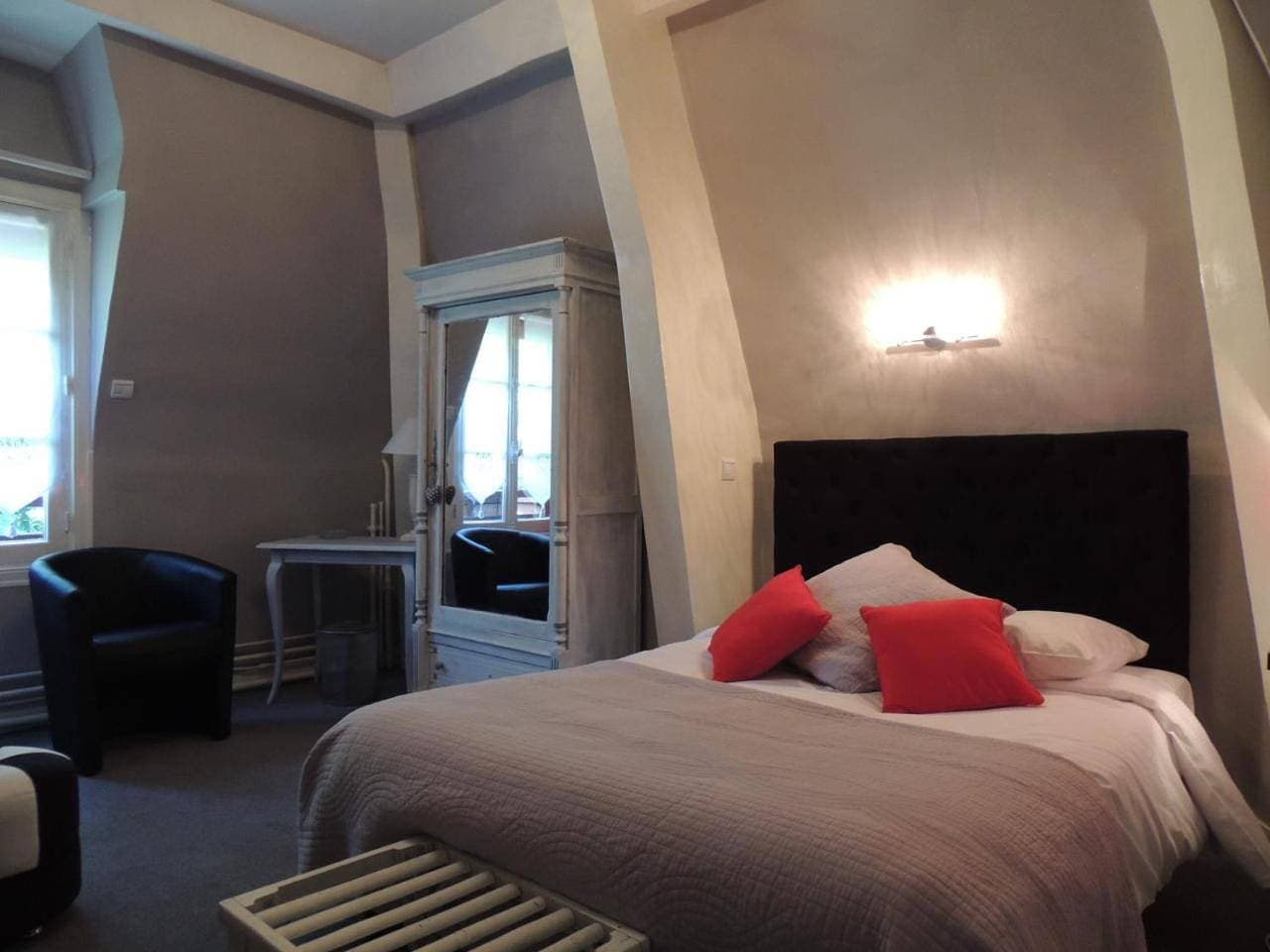 Foto 7 von 10: Standard Double Room with Shower