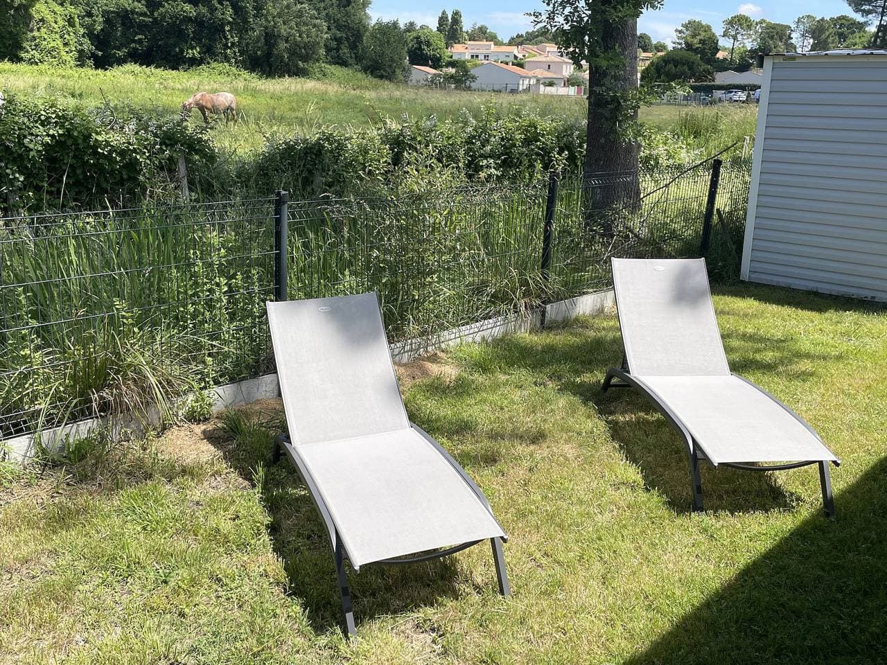 Foto 5 von 33: Ecolodge in einer ruhigen und erholsamen Umgebung mit beheiztem Pool und Jacuzzi