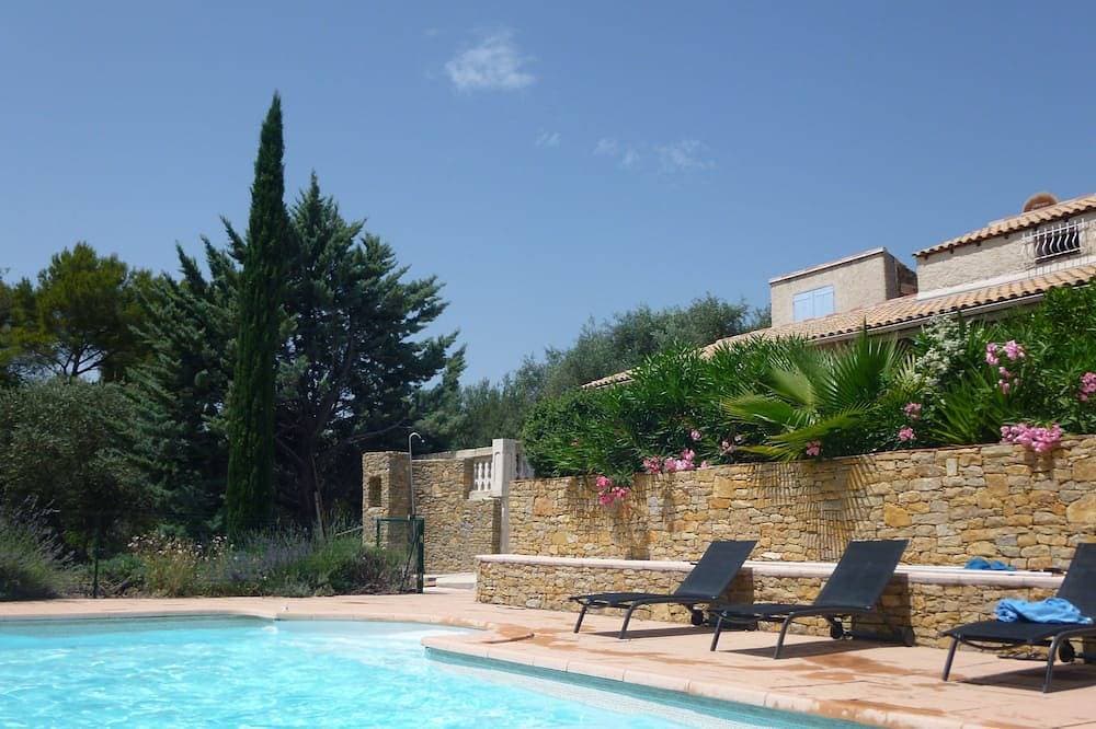 Provenzalische Villa mit Pool, für Familie oder Gruppe 1