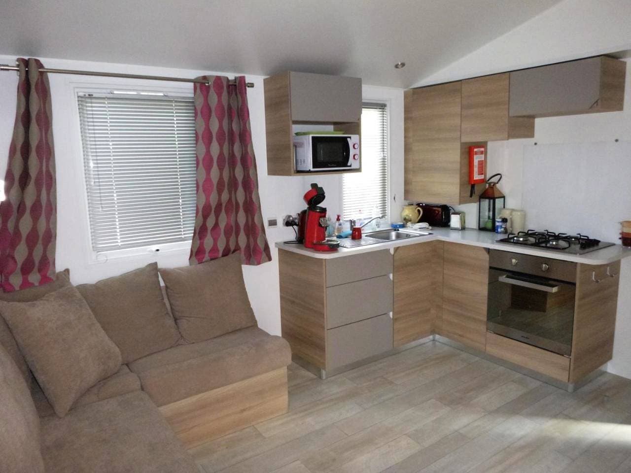 Mobil Home à Condrieu 1
