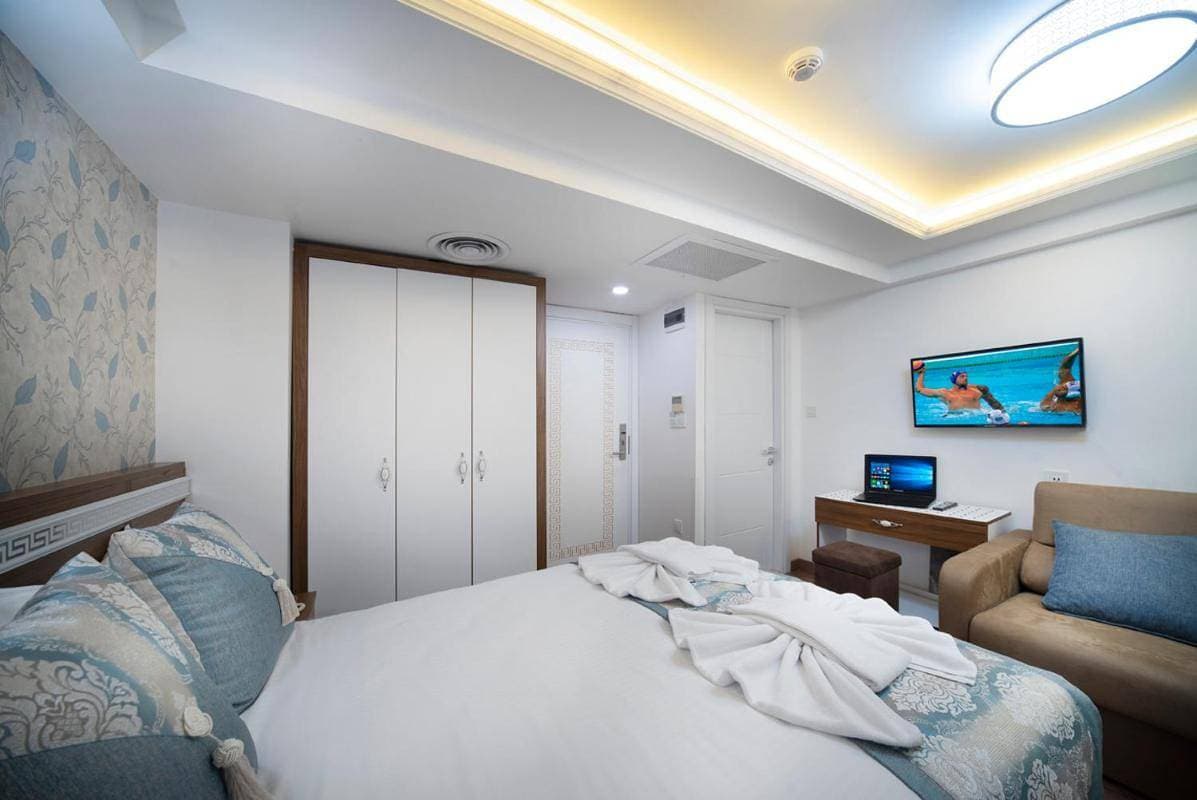 Foto 3 von 13: Lika Hotel – Schönes Standard-Doppel- oder Zweibettzimmer in Istanbul