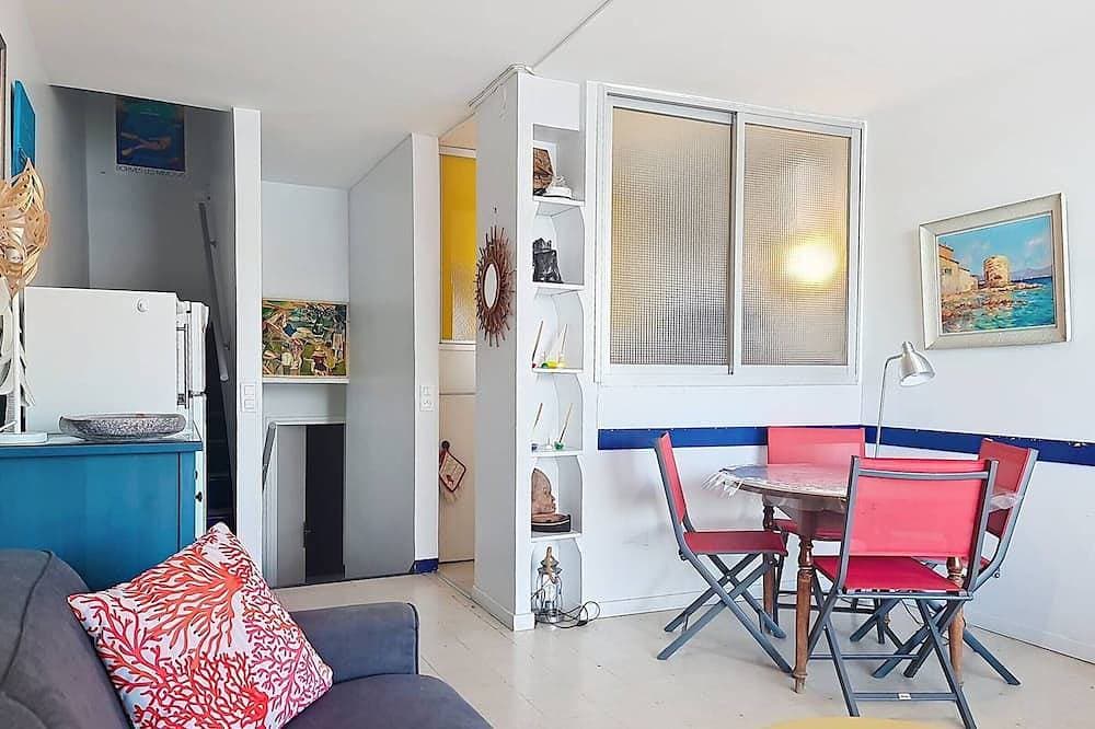 Foto 9 von 17: Renoviertes T2 Duplex 20m vom Strand mit Meerblick, Parkplatz und WIFI