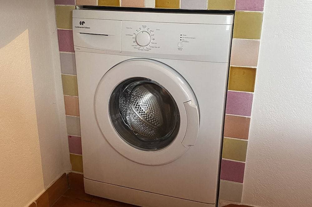 Foto 7 von 20: Ferienwohnung Var, Privater Garten, Swimmingpool, Tiere Zugelassen, Immobilien