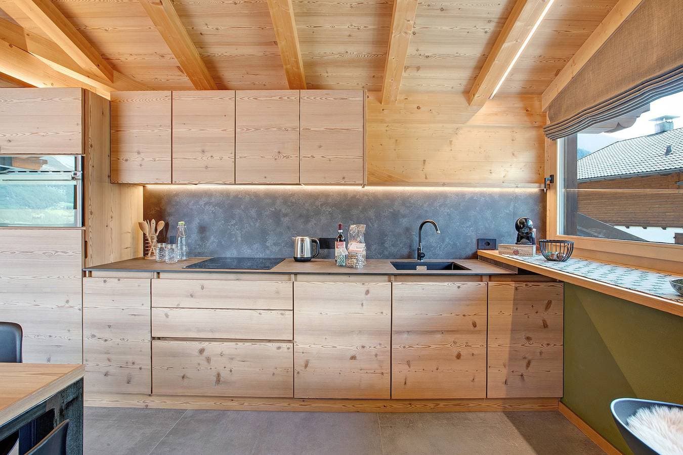 Foto 11 von 27: Ferienwohnung "Aria di Casa Piazzi" mit Bergblick, Gemeinschaftsgarten und WLAN