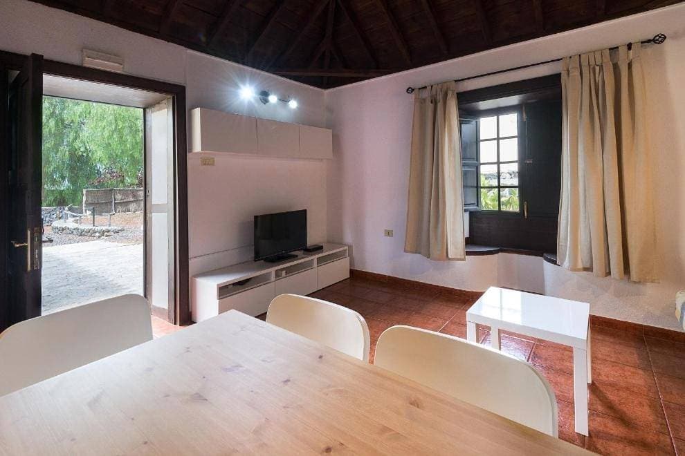 Foto 7 von 13: Two-Bedroom Bungalow (4-6 Adults)