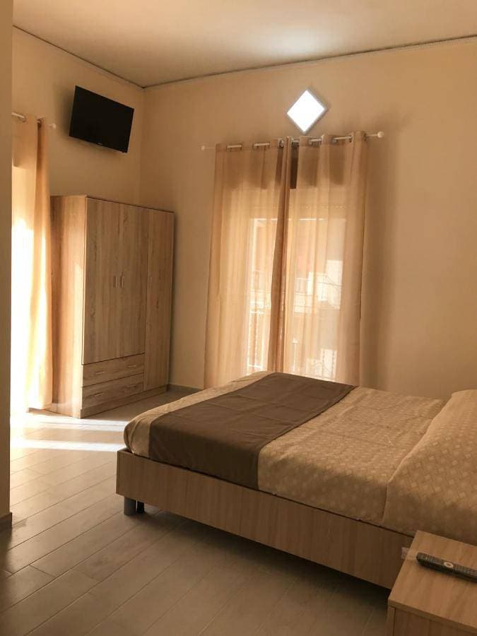 Foto 5 von 12: King Room with Balcony