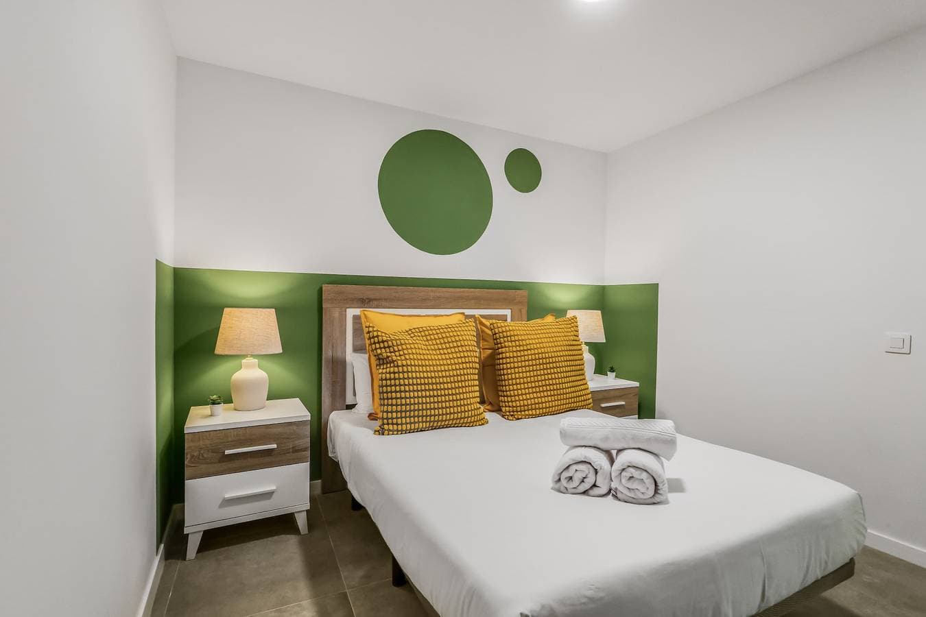 Foto 4 von 14: Ferienwohnung für 5 Personen mit Terrasse