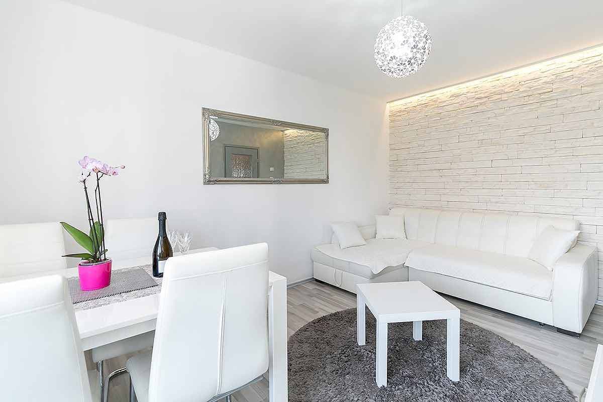 Foto 12 von 20: Ferienwohnung mit Klimaanlage und Balkon